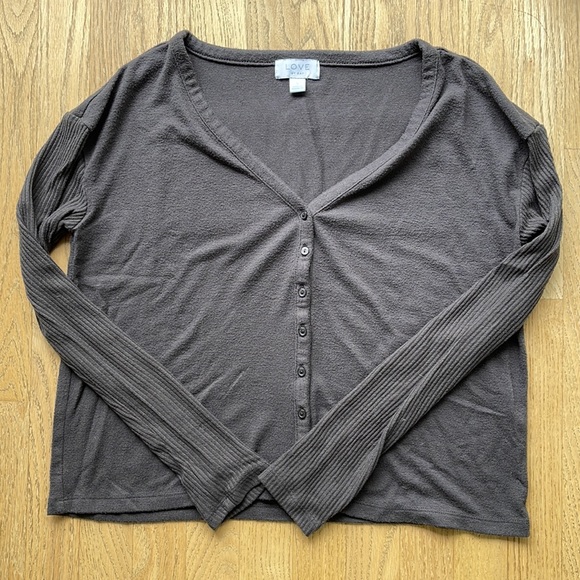 ♻️DONATED DEC. 2023♻️ 
Gap Love shorts and long-sleeve lounge set, size Small - Picture 2 of 5